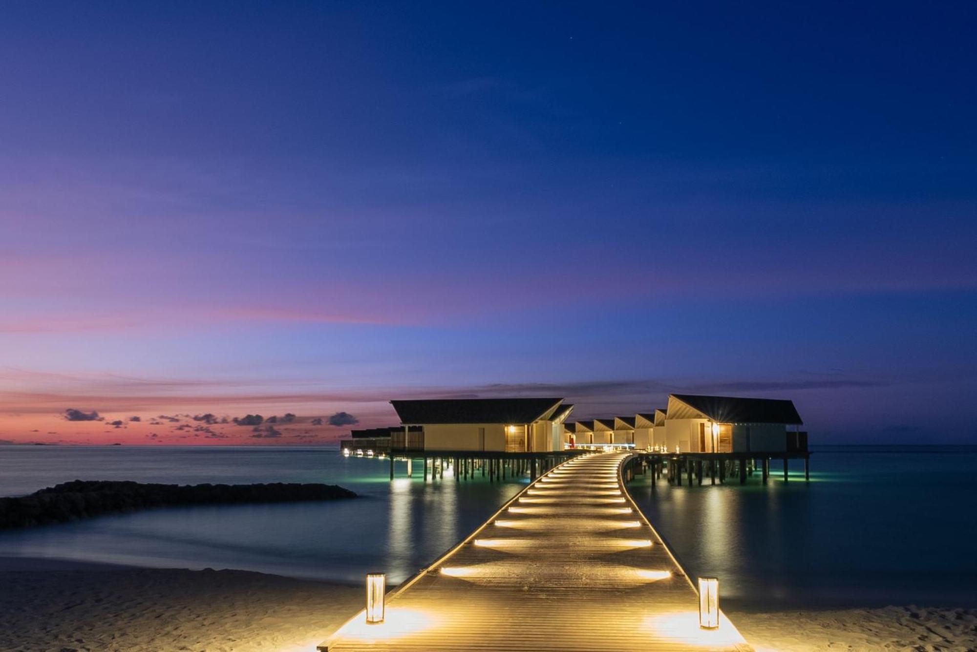 Raaya By Atmosphere Maakurathu Exterior photo