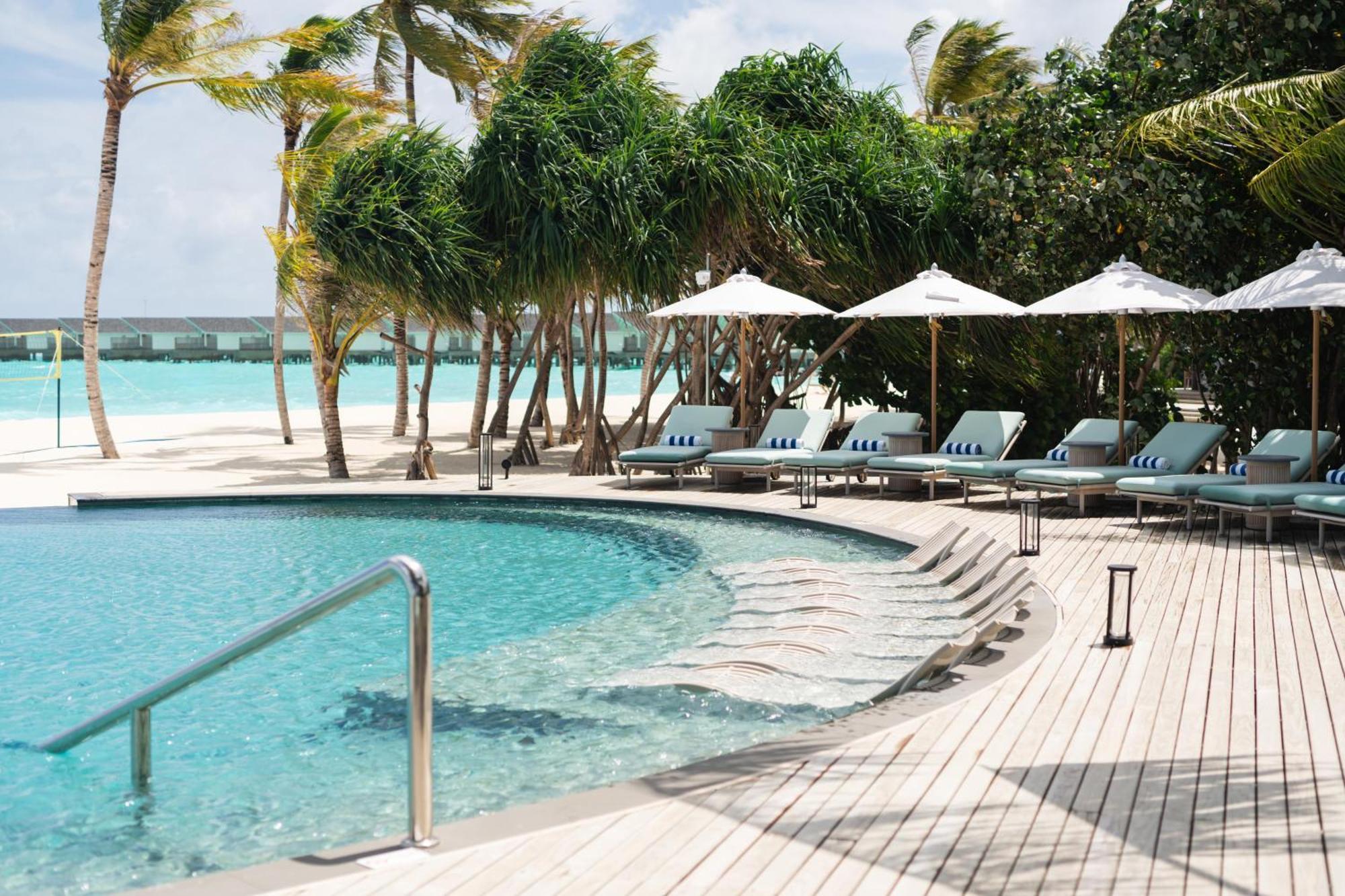 Raaya By Atmosphere Maakurathu Exterior photo